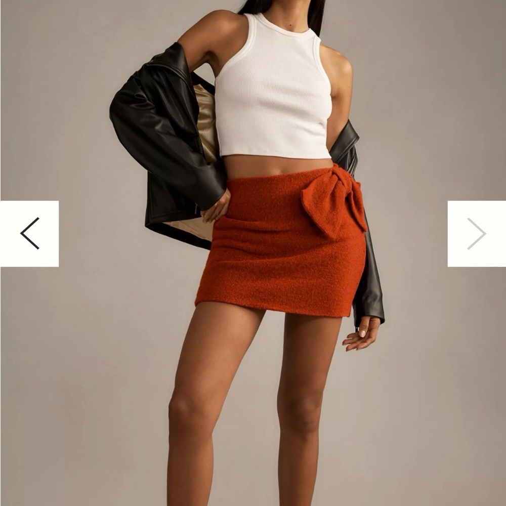 Tach Mini Skirt with Side Bow